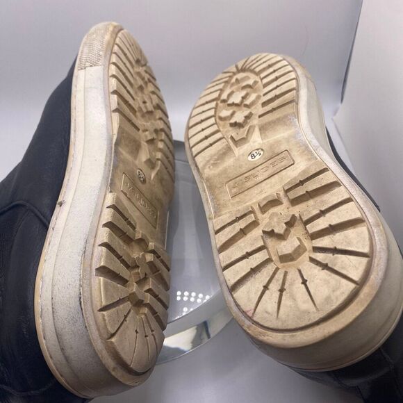 J/SLIDES Black LeatherSneakers Booties
Size 8.5 - Picture 7 of 8